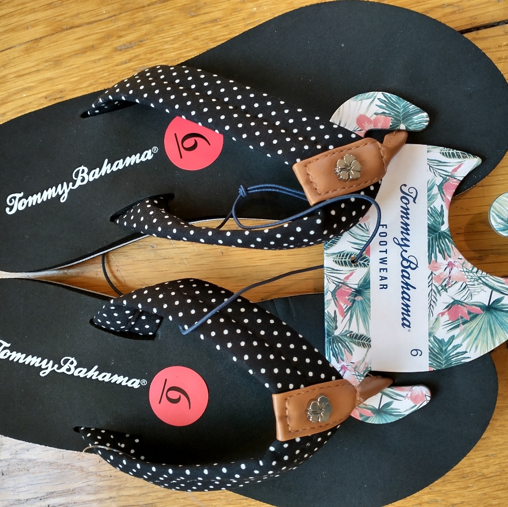 NWT Tommy Bahama sandals